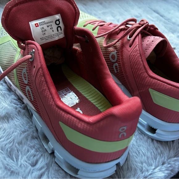 ON Women's Athletic Shoes Pink and Green Size 10 ON Cloud Cloudflow 2.0 - Picture 4 of 8